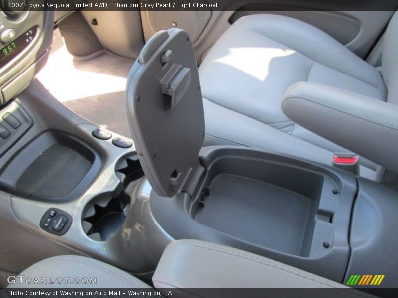 Phantom Gray Pearl / Light Charcoal 2007 Toyota Sequoia Limited 4WD