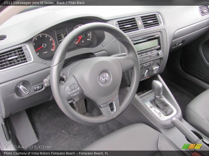 Black / Titan Black 2011 Volkswagen Jetta SE Sedan