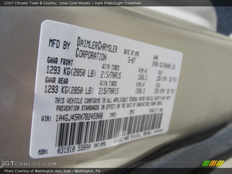 Linen Gold Metallic / Dark Khaki/Light Graystone 2007 Chrysler Town & Country