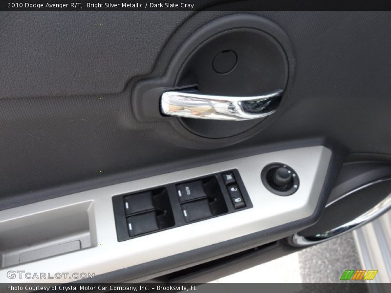 Bright Silver Metallic / Dark Slate Gray 2010 Dodge Avenger R/T
