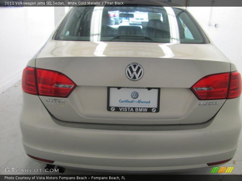 White Gold Metallic / Titan Black 2011 Volkswagen Jetta SEL Sedan