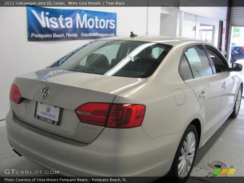 White Gold Metallic / Titan Black 2011 Volkswagen Jetta SEL Sedan