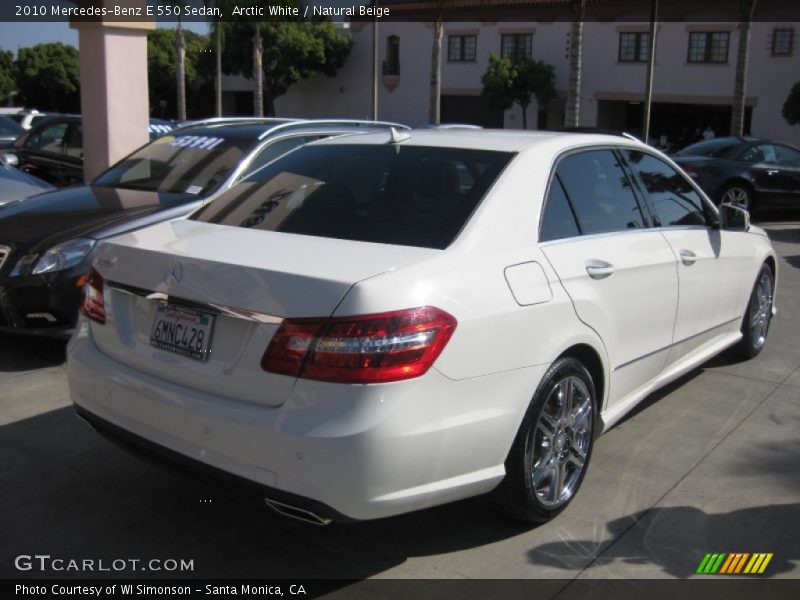Arctic White / Natural Beige 2010 Mercedes-Benz E 550 Sedan