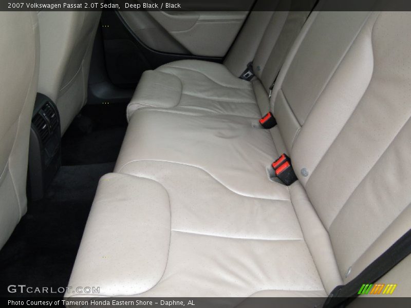Deep Black / Black 2007 Volkswagen Passat 2.0T Sedan