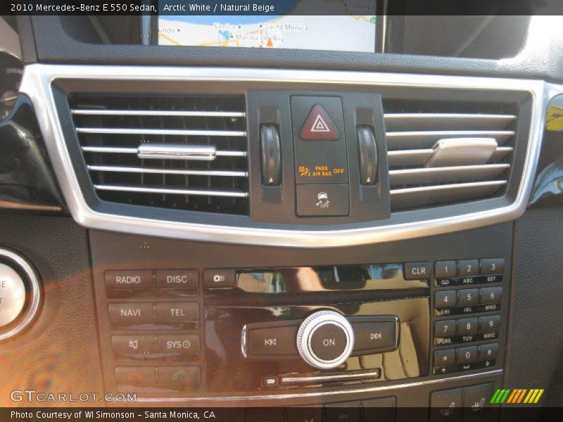 Arctic White / Natural Beige 2010 Mercedes-Benz E 550 Sedan