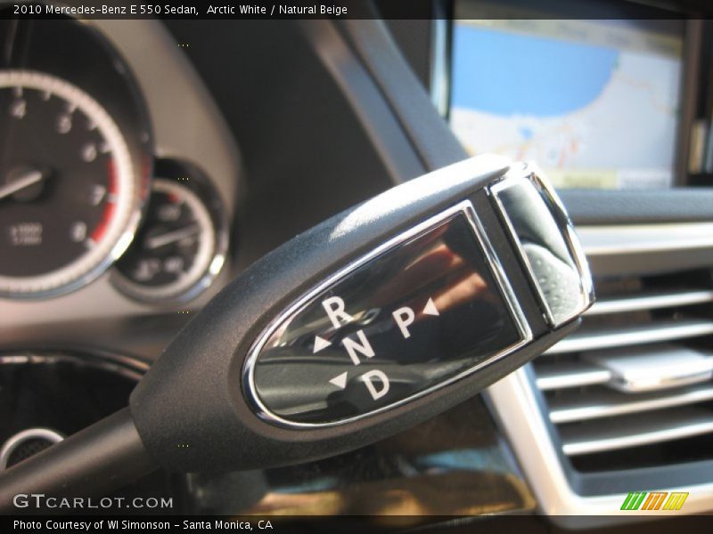 Arctic White / Natural Beige 2010 Mercedes-Benz E 550 Sedan