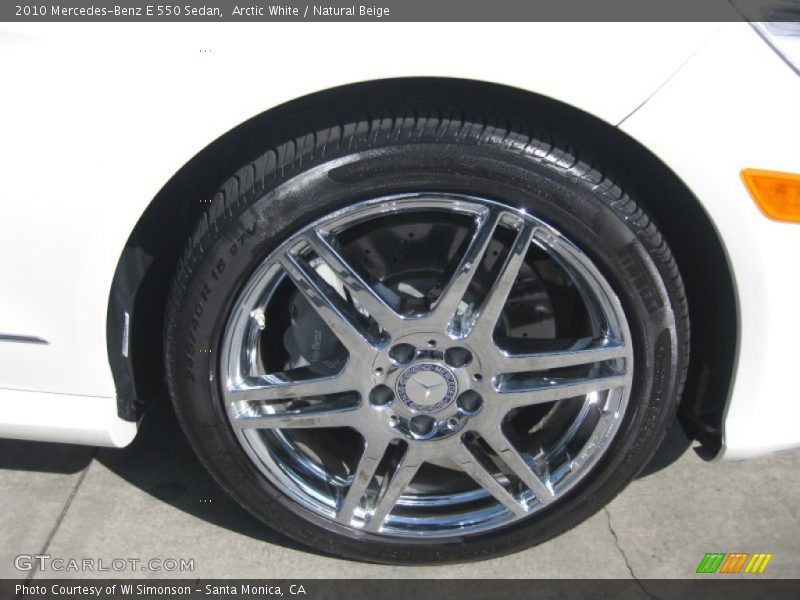 Arctic White / Natural Beige 2010 Mercedes-Benz E 550 Sedan