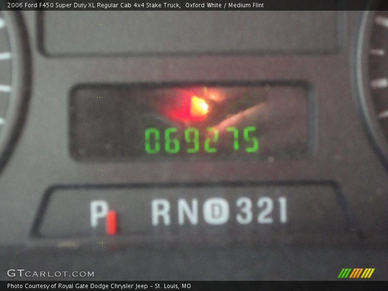 Oxford White / Medium Flint 2006 Ford F450 Super Duty XL Regular Cab 4x4 Stake Truck