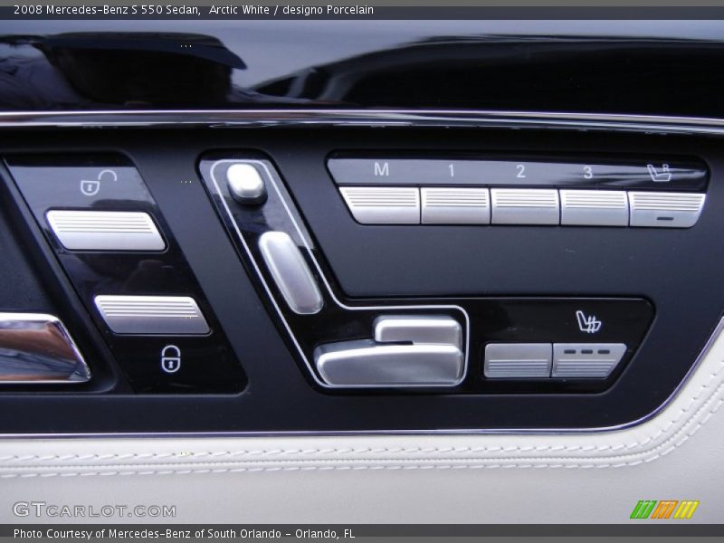 Controls of 2008 S 550 Sedan