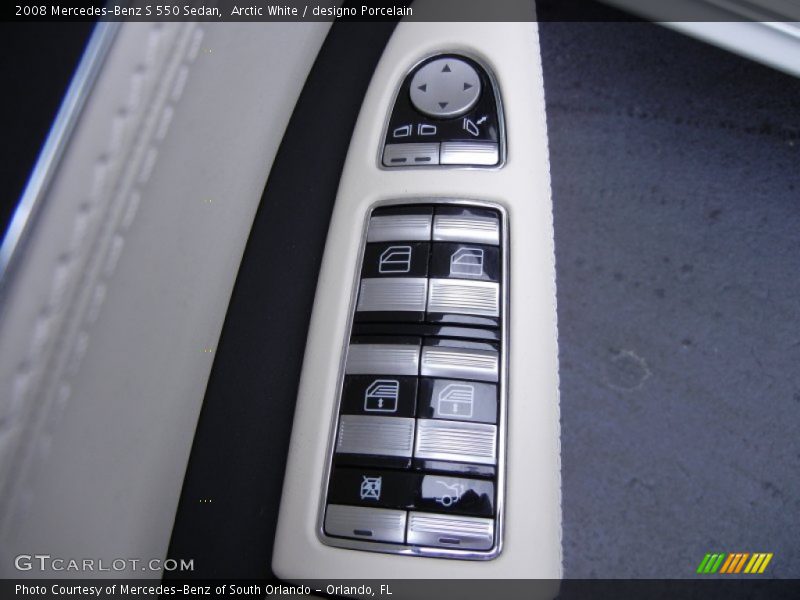 Controls of 2008 S 550 Sedan