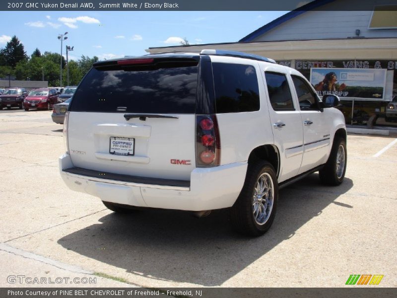 Summit White / Ebony Black 2007 GMC Yukon Denali AWD