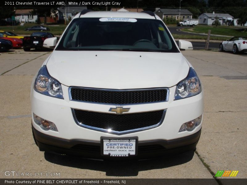 White / Dark Gray/Light Gray 2011 Chevrolet Traverse LT AWD