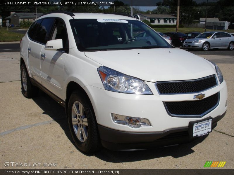 White / Dark Gray/Light Gray 2011 Chevrolet Traverse LT AWD
