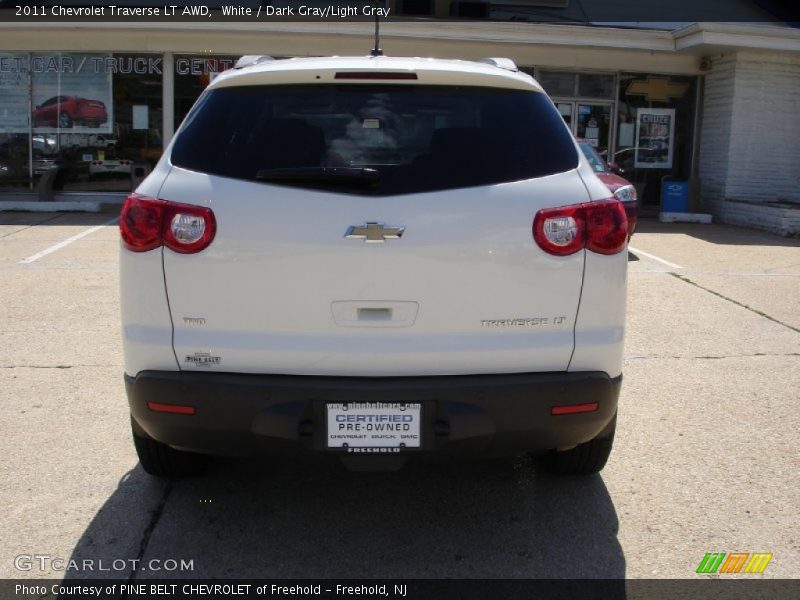 White / Dark Gray/Light Gray 2011 Chevrolet Traverse LT AWD