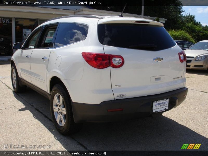 White / Dark Gray/Light Gray 2011 Chevrolet Traverse LT AWD