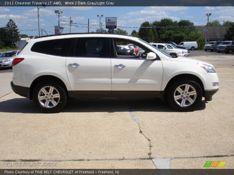 White / Dark Gray/Light Gray 2011 Chevrolet Traverse LT AWD