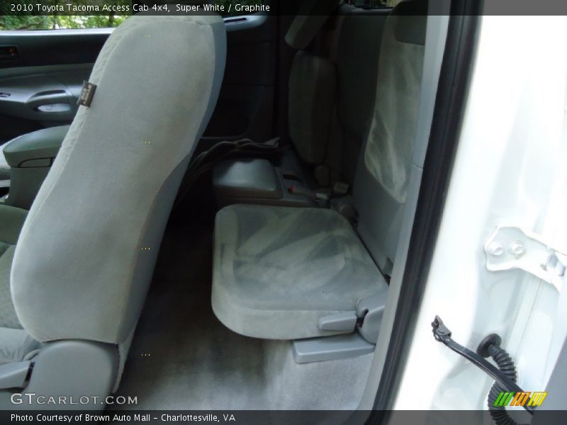 Super White / Graphite 2010 Toyota Tacoma Access Cab 4x4