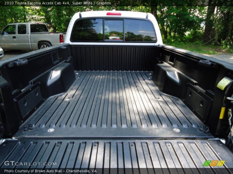 Super White / Graphite 2010 Toyota Tacoma Access Cab 4x4