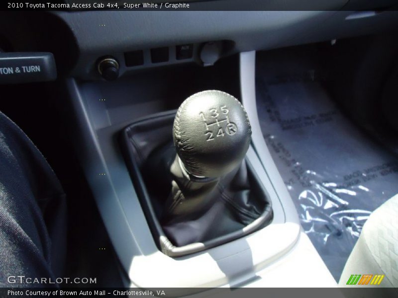Super White / Graphite 2010 Toyota Tacoma Access Cab 4x4
