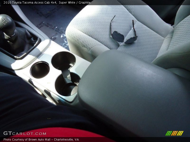 Super White / Graphite 2010 Toyota Tacoma Access Cab 4x4