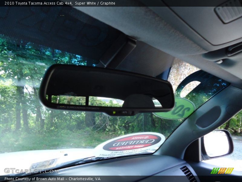 Super White / Graphite 2010 Toyota Tacoma Access Cab 4x4