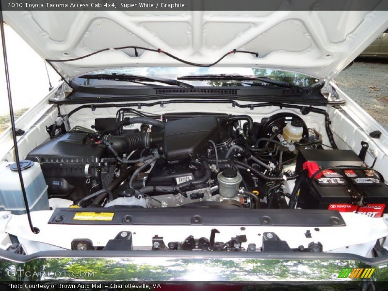 Super White / Graphite 2010 Toyota Tacoma Access Cab 4x4