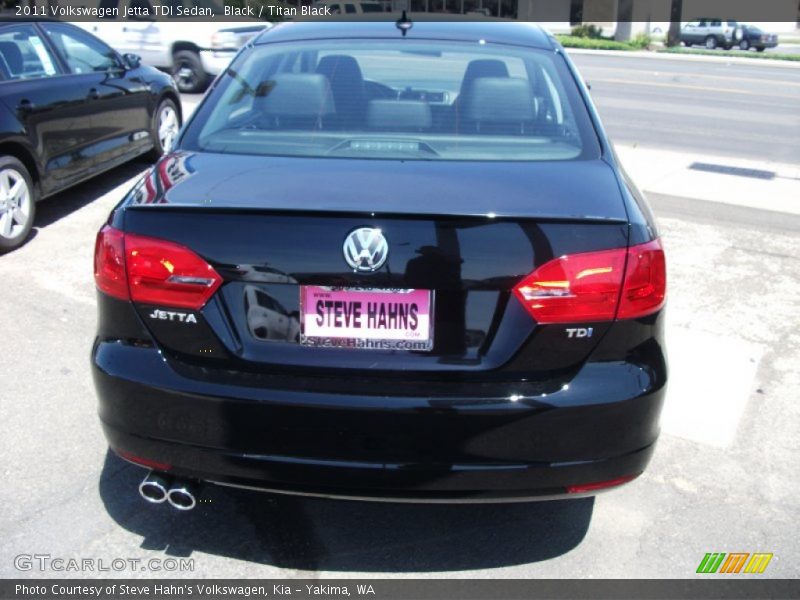 Black / Titan Black 2011 Volkswagen Jetta TDI Sedan