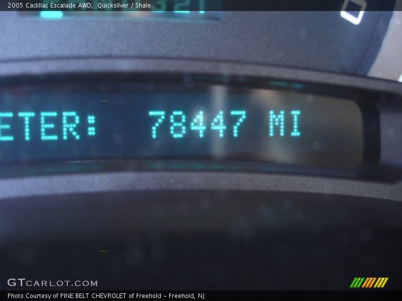 Quicksilver / Shale 2005 Cadillac Escalade AWD
