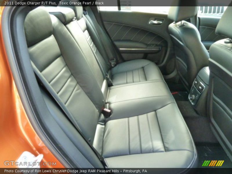 Toxic Orange Pearl / Black 2011 Dodge Charger R/T Plus