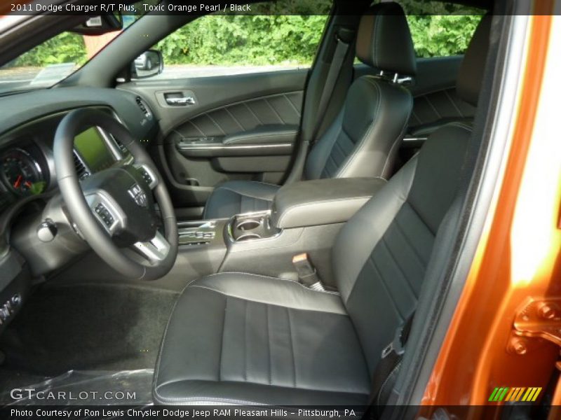 Toxic Orange Pearl / Black 2011 Dodge Charger R/T Plus