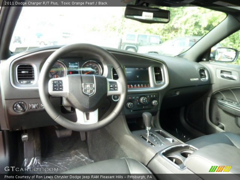 Toxic Orange Pearl / Black 2011 Dodge Charger R/T Plus