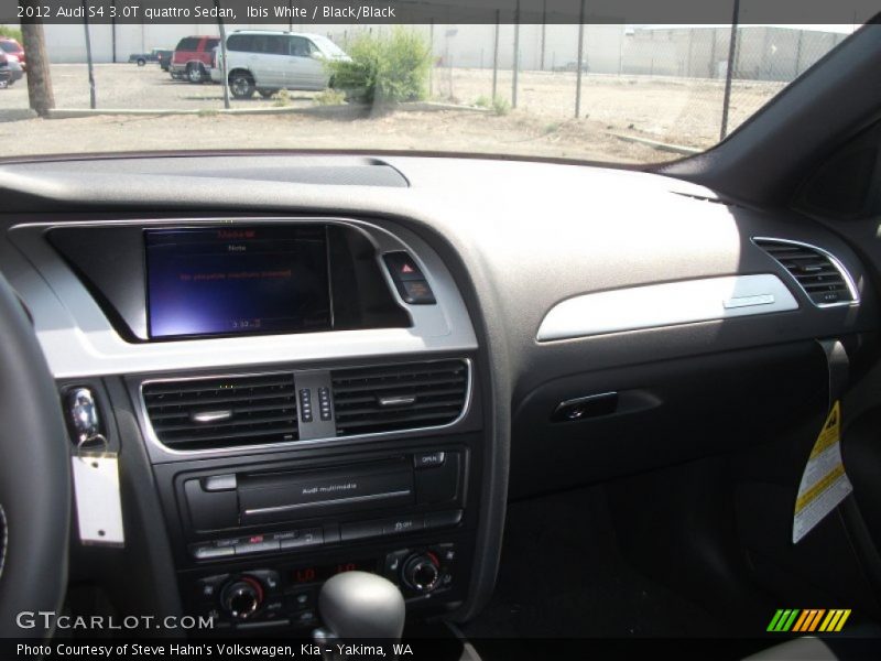 Ibis White / Black/Black 2012 Audi S4 3.0T quattro Sedan