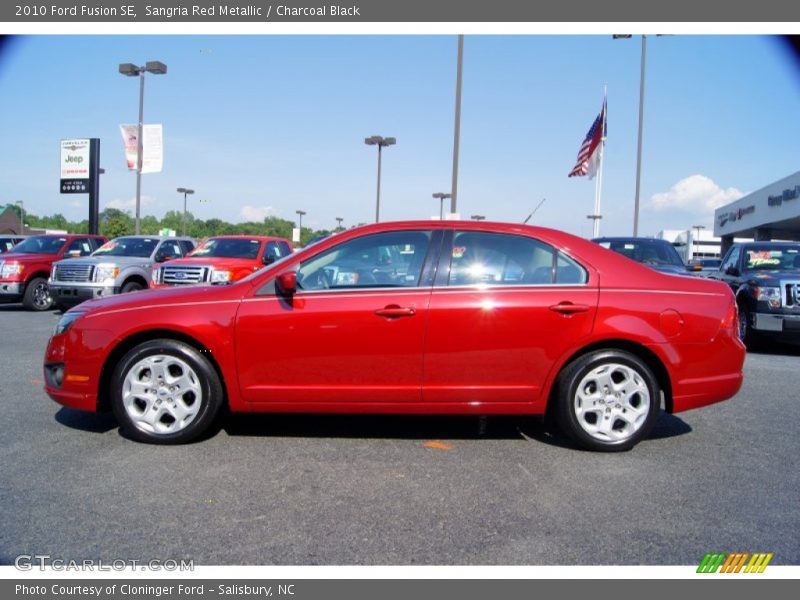 Sangria Red Metallic / Charcoal Black 2010 Ford Fusion SE