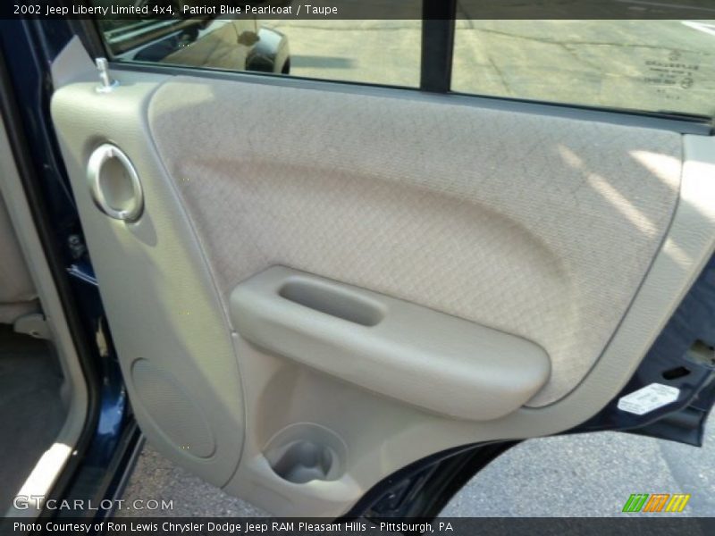 Patriot Blue Pearlcoat / Taupe 2002 Jeep Liberty Limited 4x4