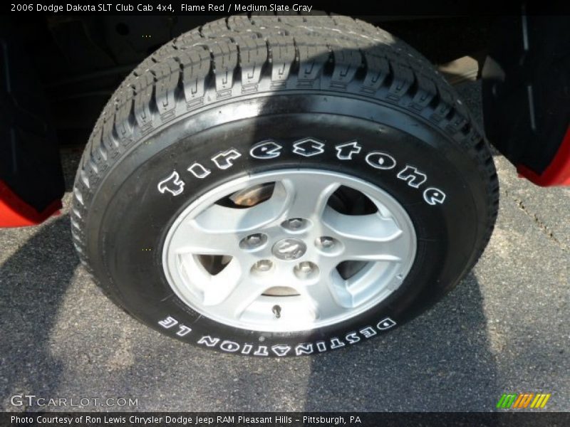 Flame Red / Medium Slate Gray 2006 Dodge Dakota SLT Club Cab 4x4
