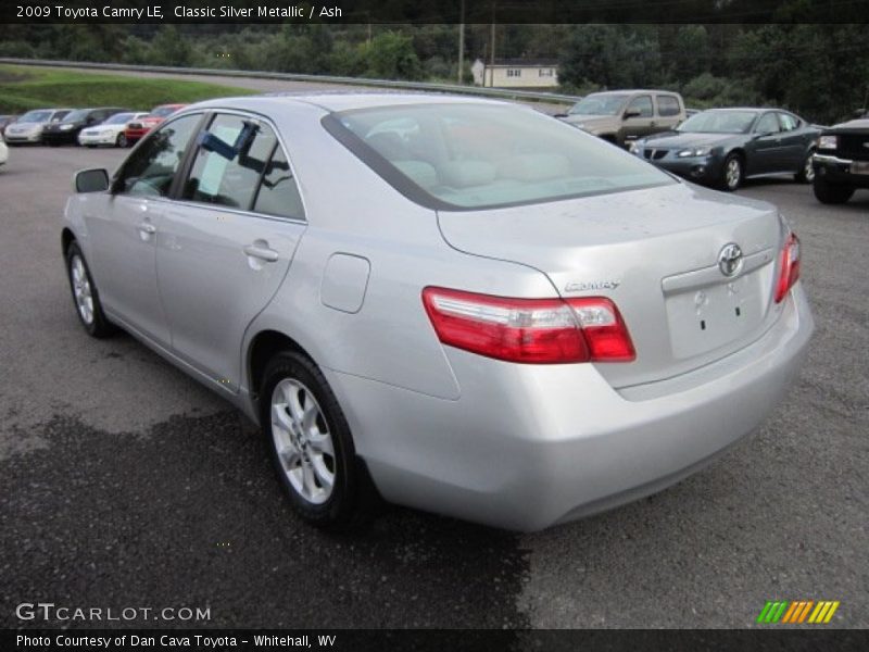 Classic Silver Metallic / Ash 2009 Toyota Camry LE