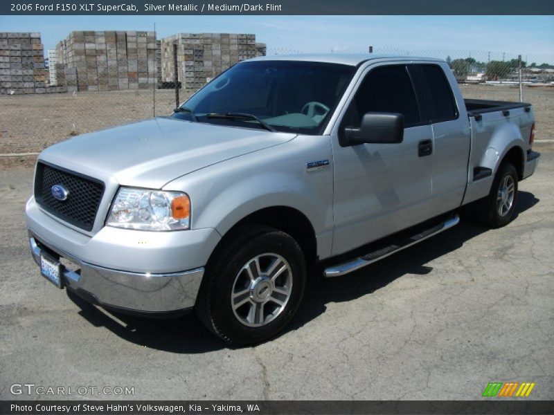Silver Metallic / Medium/Dark Flint 2006 Ford F150 XLT SuperCab
