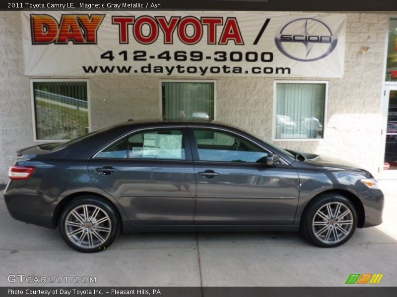 Magnetic Gray Metallic / Ash 2011 Toyota Camry LE