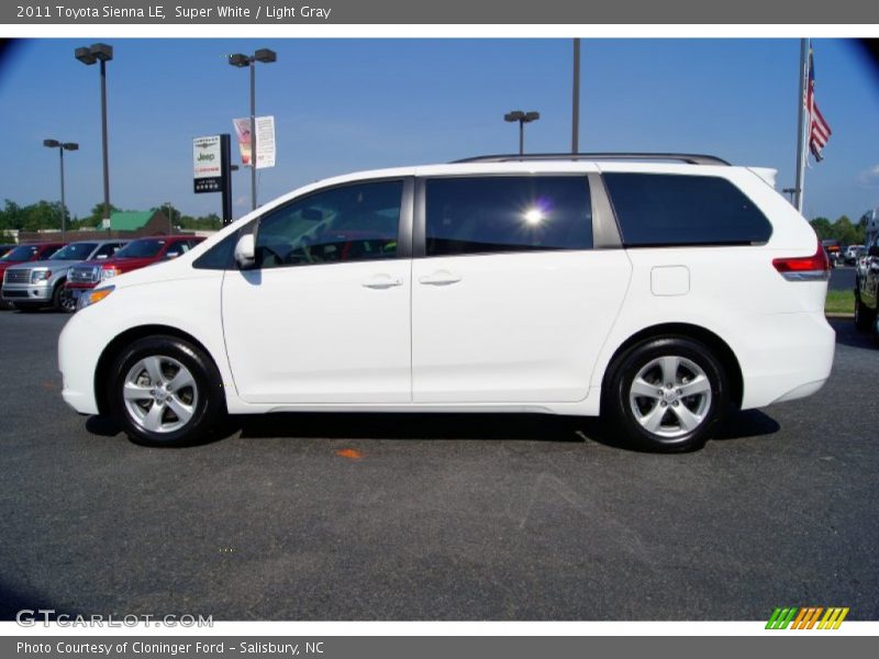 Super White / Light Gray 2011 Toyota Sienna LE