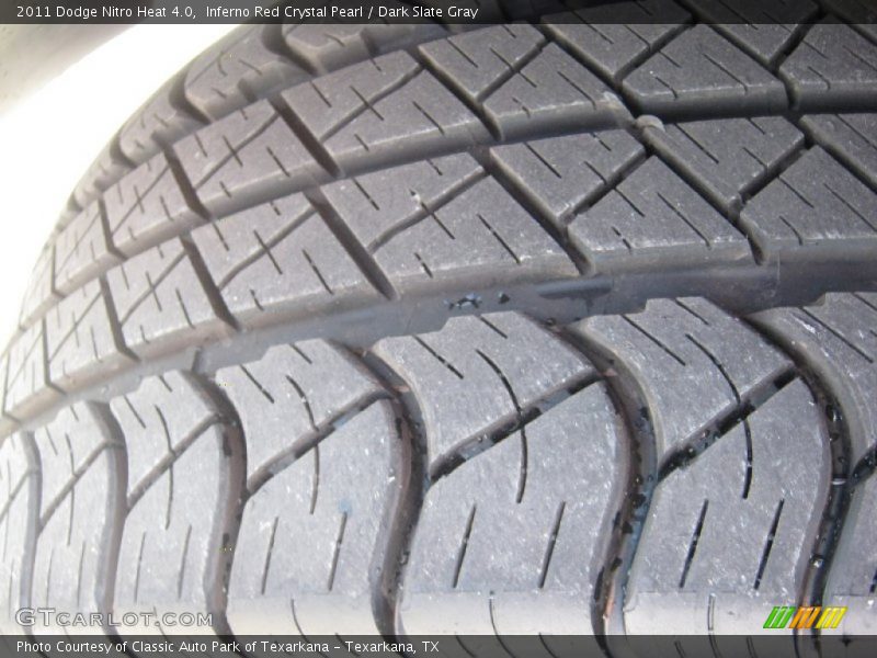 Inferno Red Crystal Pearl / Dark Slate Gray 2011 Dodge Nitro Heat 4.0