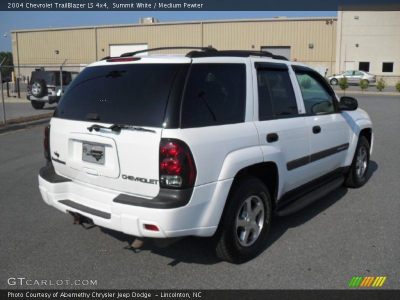 Summit White / Medium Pewter 2004 Chevrolet TrailBlazer LS 4x4