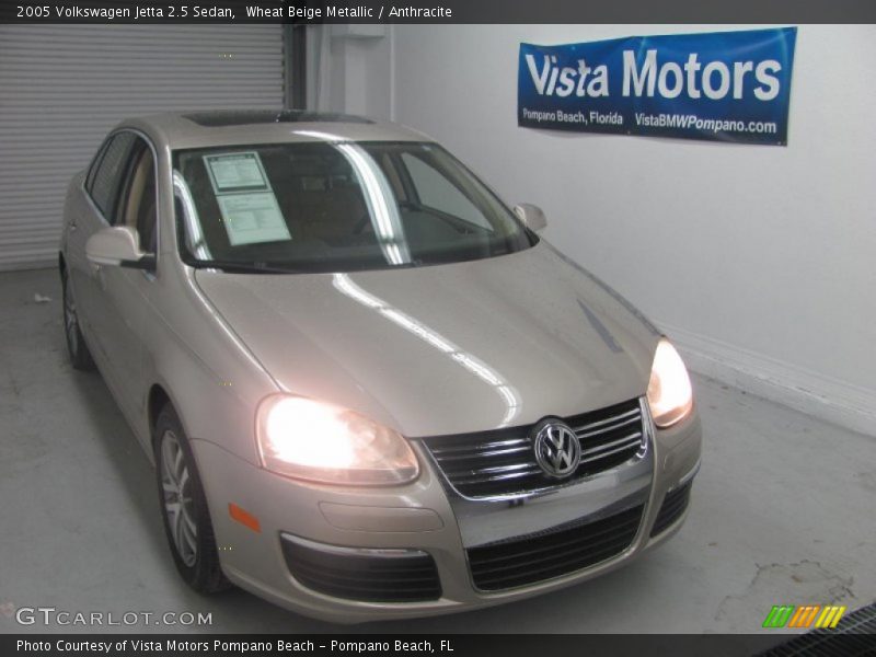 Wheat Beige Metallic / Anthracite 2005 Volkswagen Jetta 2.5 Sedan