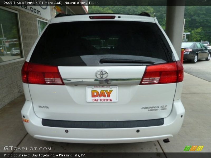 Natural White / Taupe 2005 Toyota Sienna XLE Limited AWD