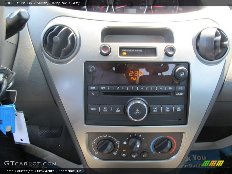 Controls of 2006 ION 2 Sedan