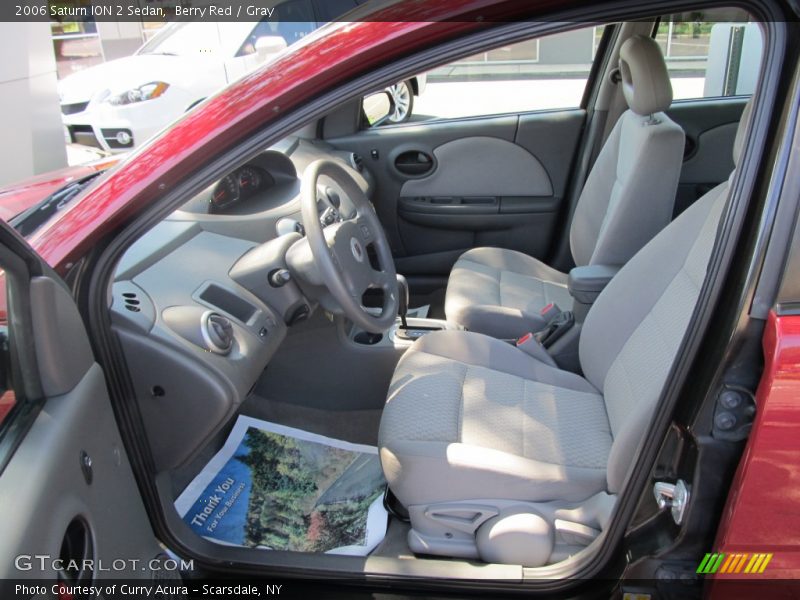  2006 ION 2 Sedan Gray Interior