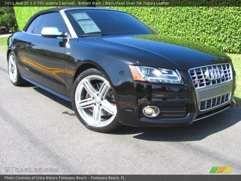 Front 3/4 View of 2011 S5 3.0 TFSI quattro Cabriolet