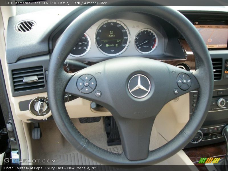  2010 GLK 350 4Matic Steering Wheel