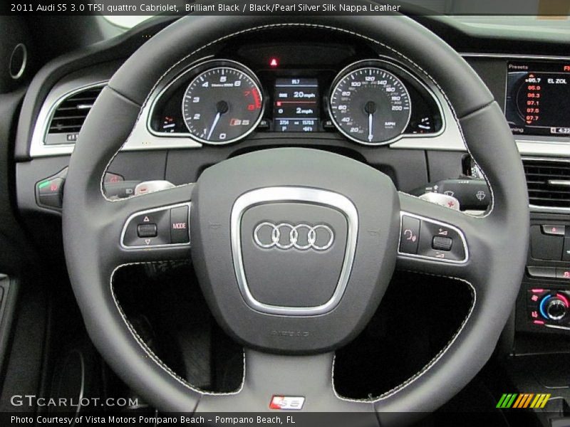  2011 S5 3.0 TFSI quattro Cabriolet Steering Wheel