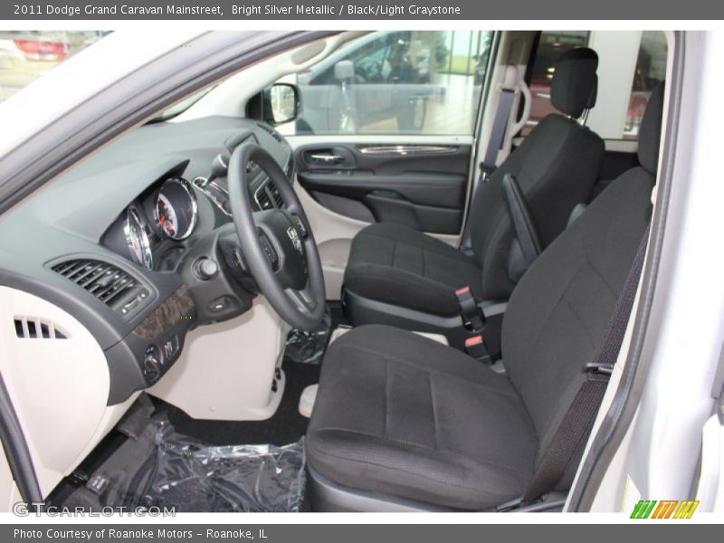 Bright Silver Metallic / Black/Light Graystone 2011 Dodge Grand Caravan Mainstreet
