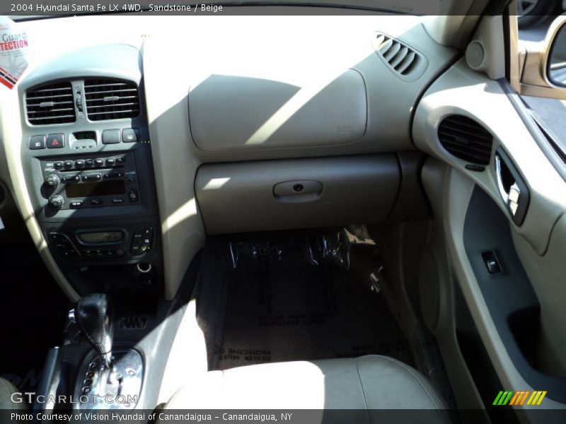 Sandstone / Beige 2004 Hyundai Santa Fe LX 4WD
